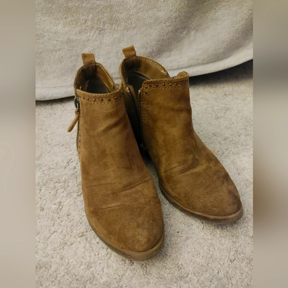 Sonoma Brown Ankle-Boot Heels - Picture 2 of 14